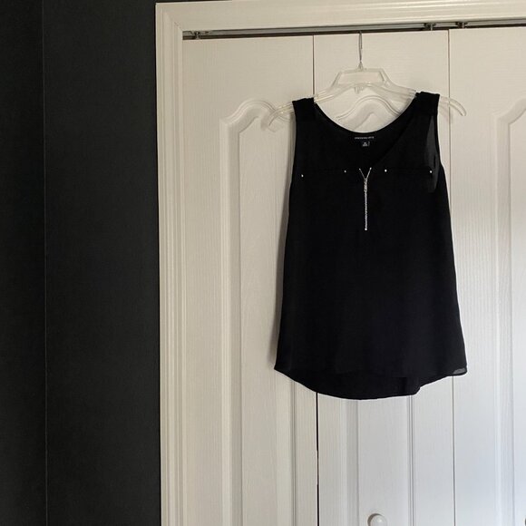 Black Sleeveless Blouse with Zipper — Black Stone Capsule (S) - Picture 2 of 6